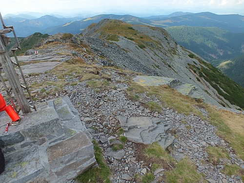 &copy; R.Thiel
11.08.2012 16:20:41
11.08.2012
Rumänien 2012
Rumänienfotos