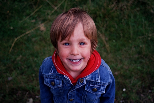 &copy; R.Thiel
Die Kinder
August 2002
Rumänienfotos