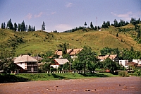 Broşteni
August 2002
6_Brosteni