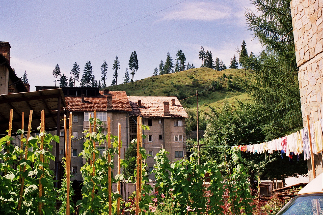 &copy; R.Thiel
Broşteni
August 2002
Rumänienfotos