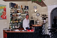 Reimars Cafe-Bar "CHEERS" (Fagaraş)
August 2003
Rumänienfotos